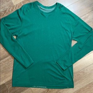 Men's XL Lululemon long sleeve shirt